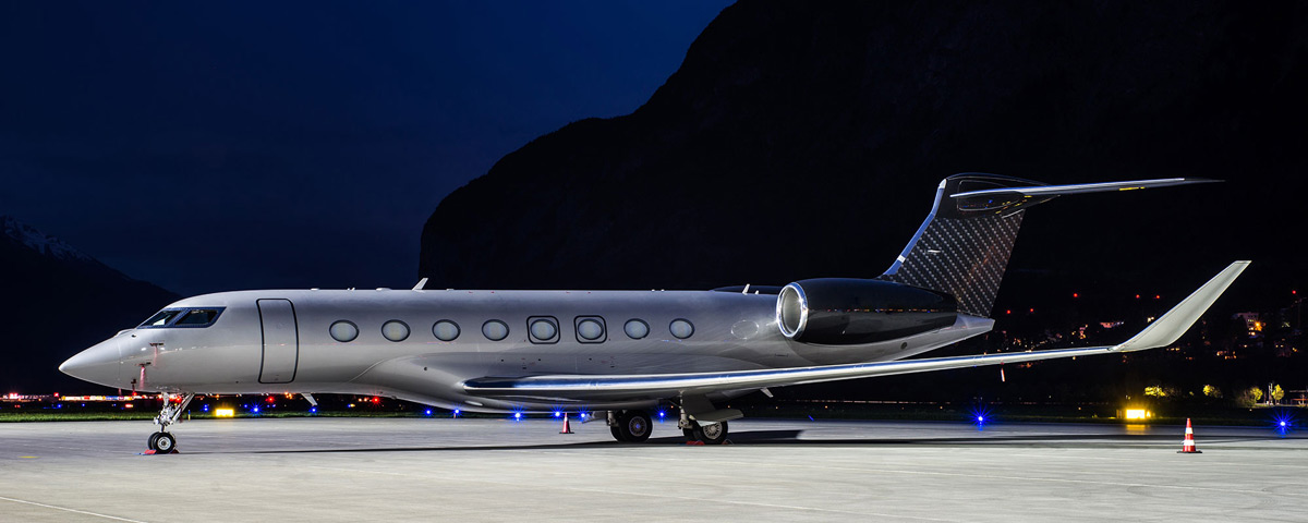 Luxury vacation on a private jet