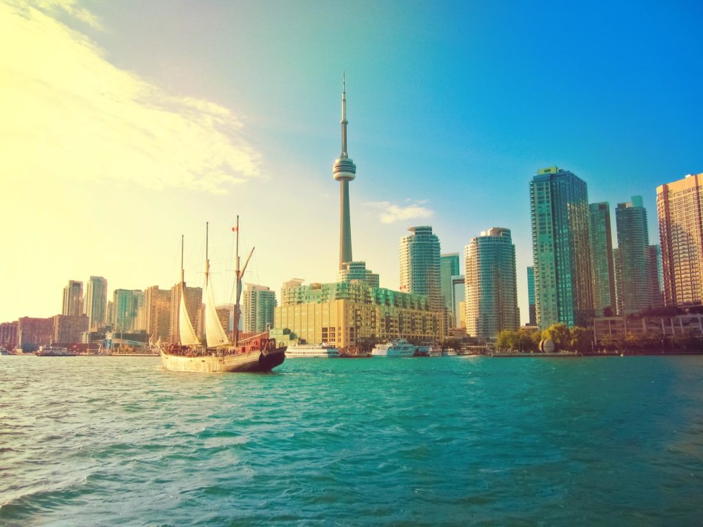 YYZ Private Jet Charter Flights to Toronto Pearson International Airport